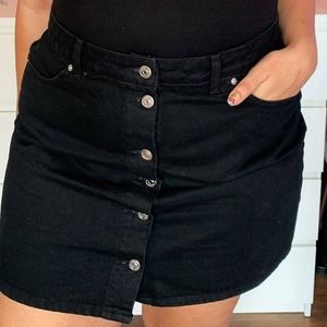 ASOS Curve black denim button skirt - size 14